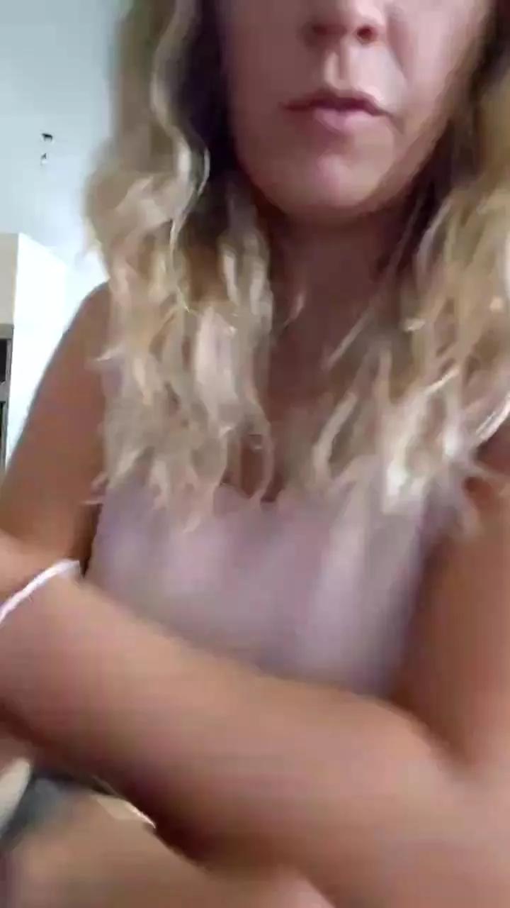 Offline namoursexe_fun on Cam4