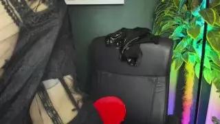 Offline niceHEIDI on Cam4