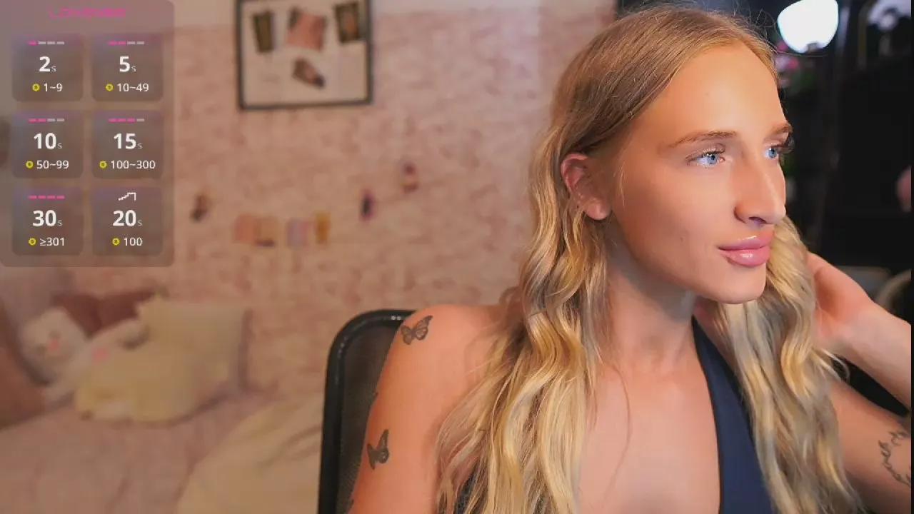 Offline Nicolette__Shea on Cam4