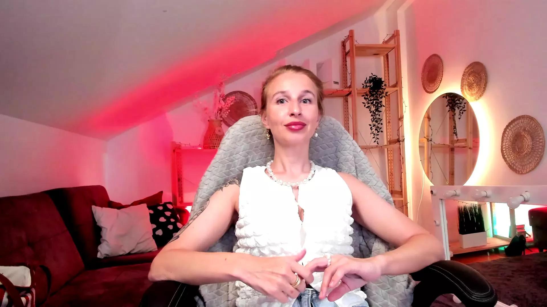 Offline Nymphe_exe on Cam4