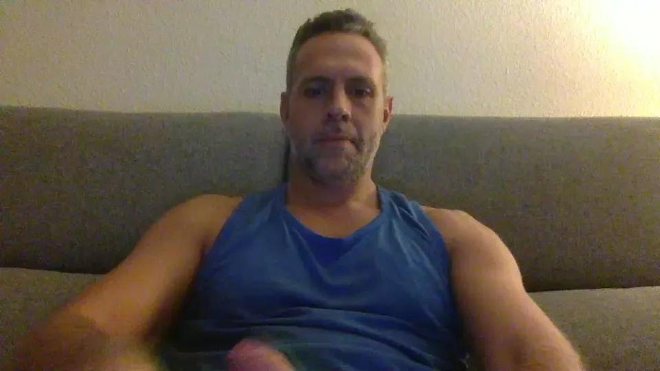 Offline omarbig88 on Cam4