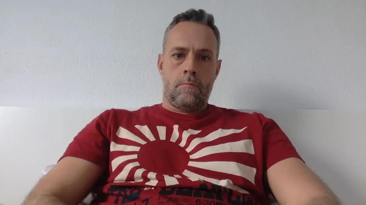 Offline omarbig88 on Cam4