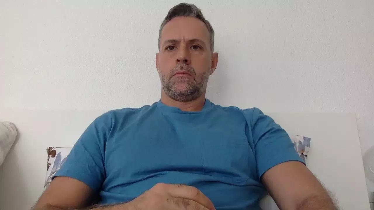 Offline omarbig88 on Cam4