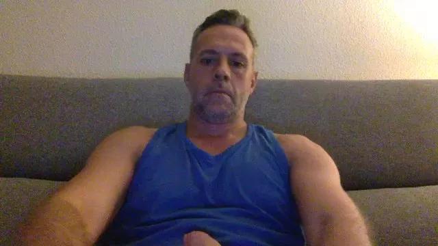 Offline omarbig88 on Cam4