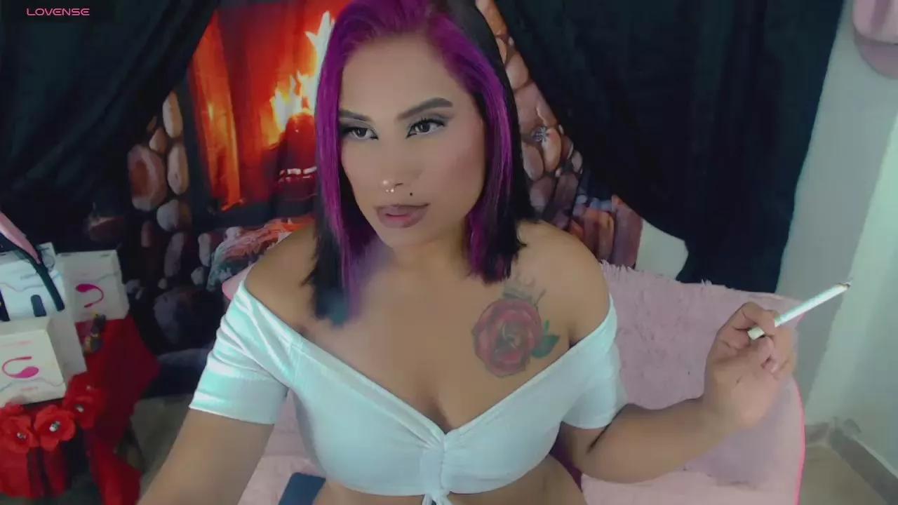 Offline POCAHONTA_LOVE on Cam4