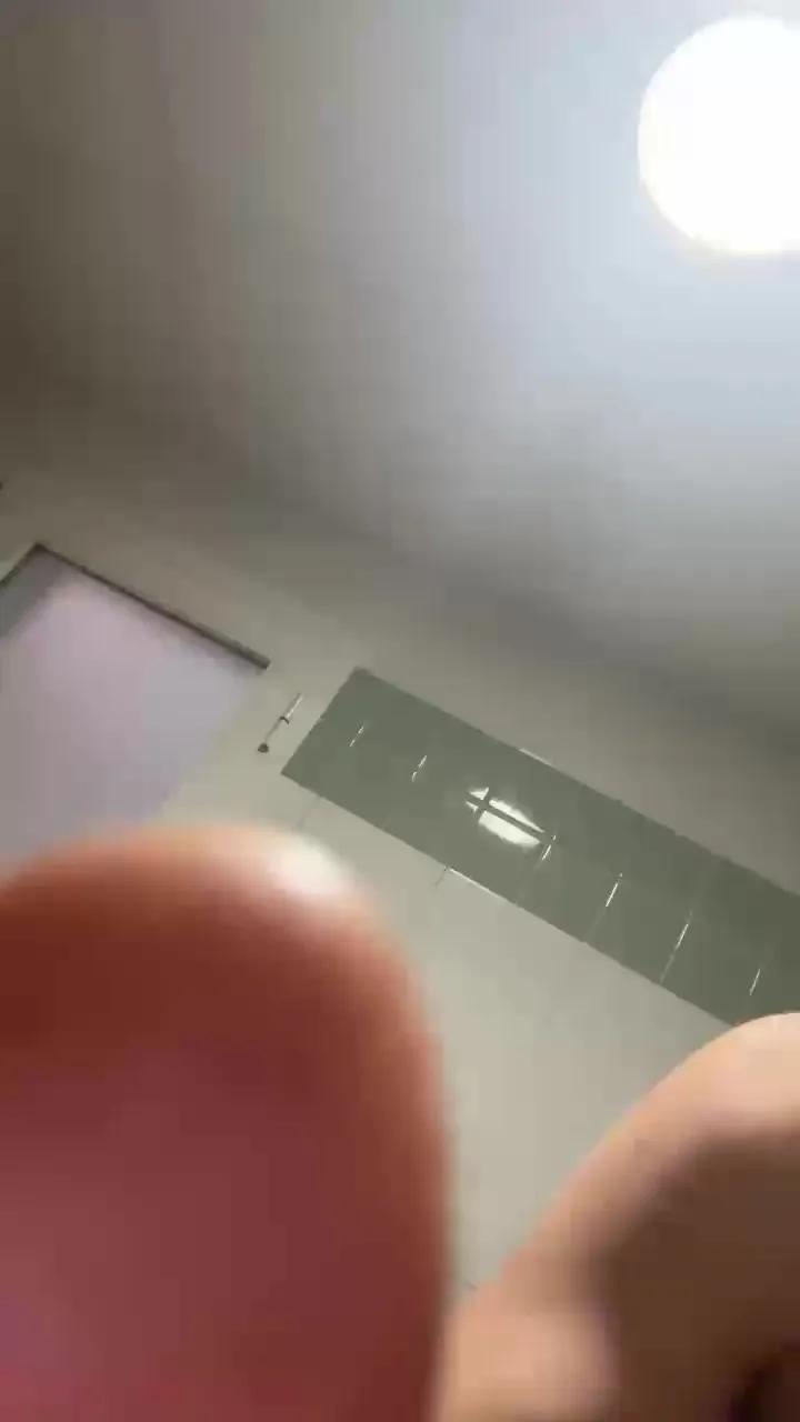 Offline Pollon29_cm on Cam4