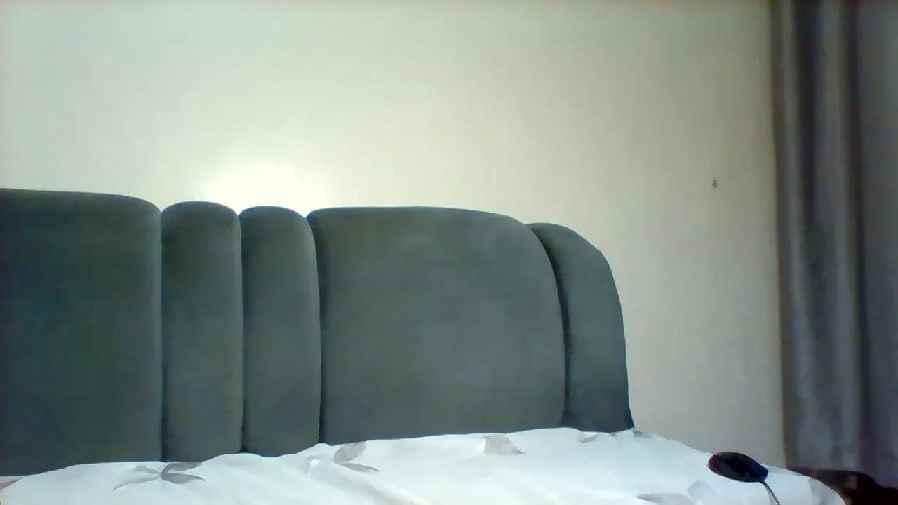 Offline pretty254 on Cam4