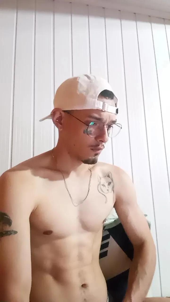 Offline put_Gooner on Cam4