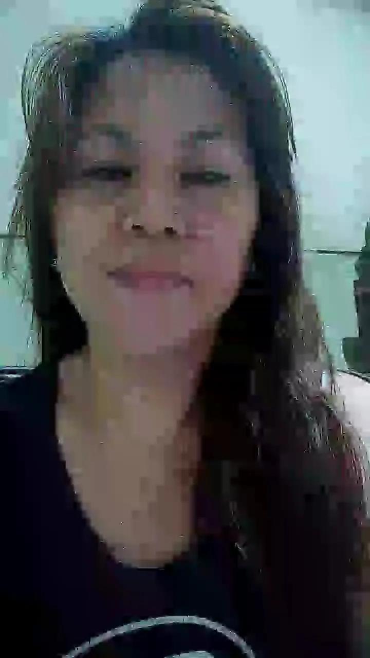 Offline Queenbee82 on Cam4