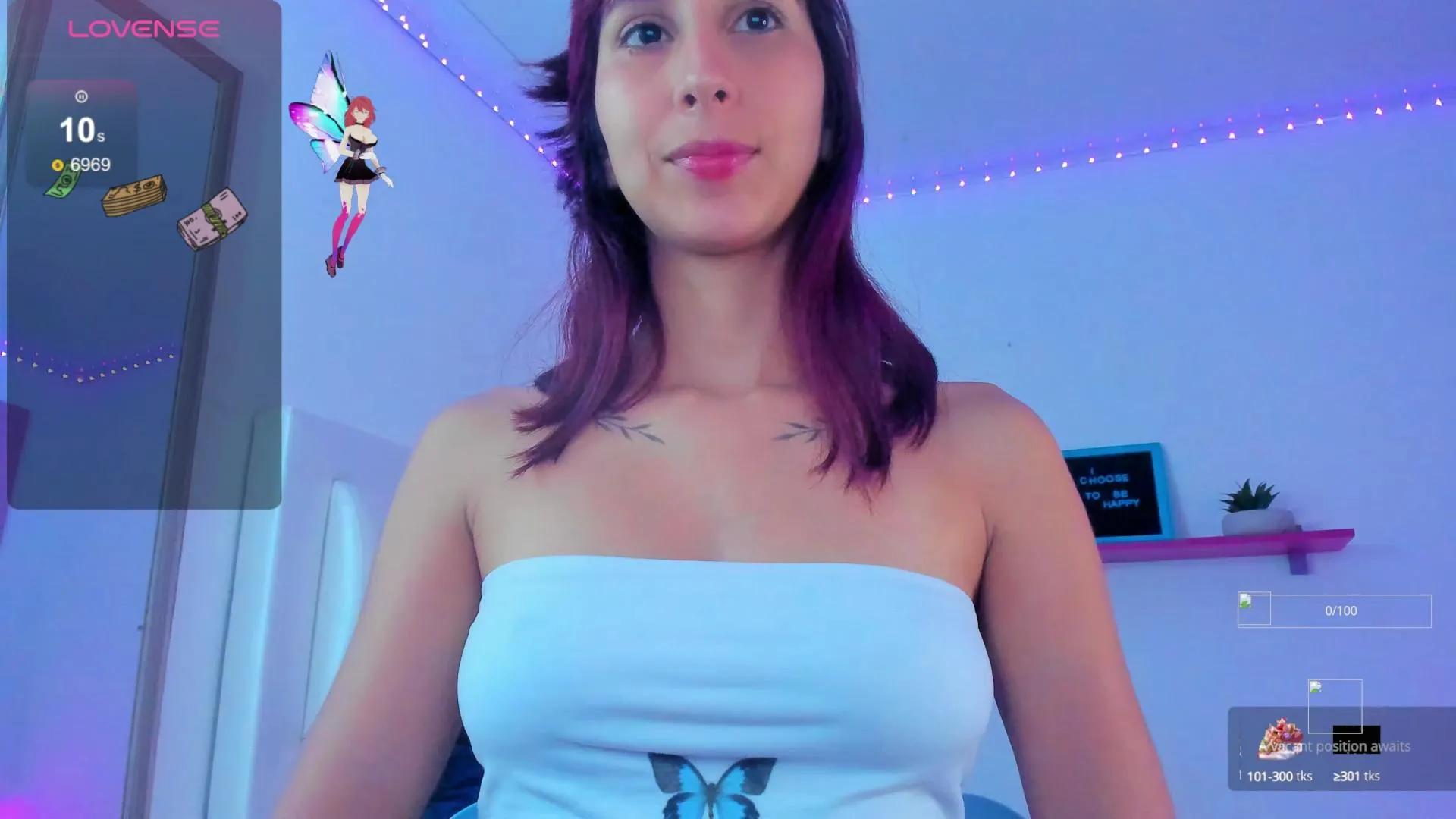 Offline QueenLatina5 on Cam4