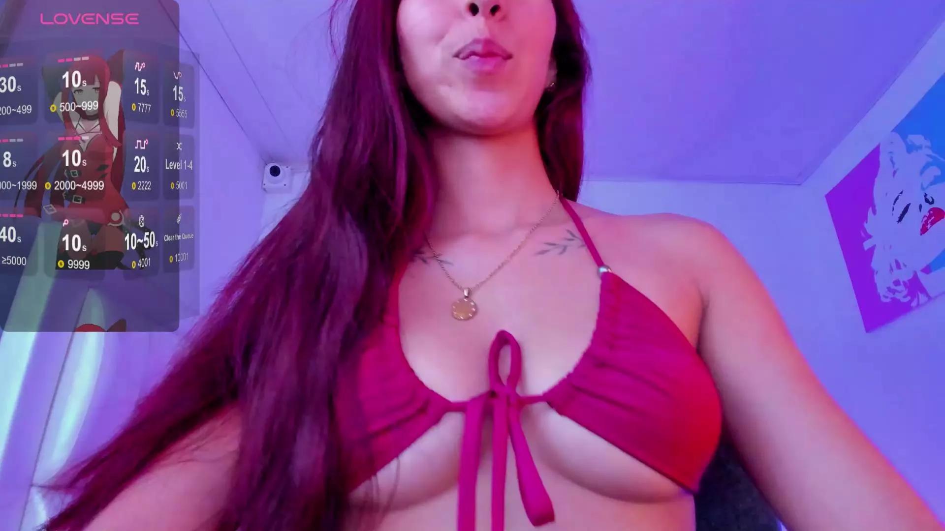 Offline QueenLatina5 on Cam4