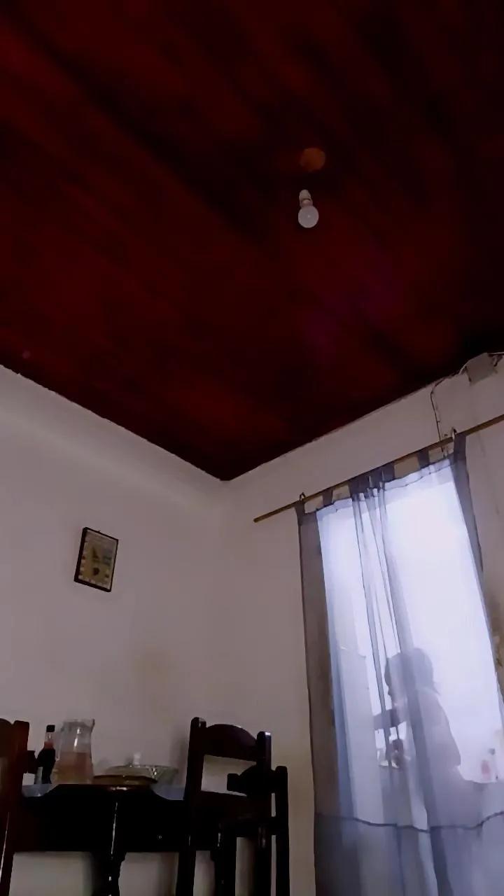 Offline queenny1 on Cam4