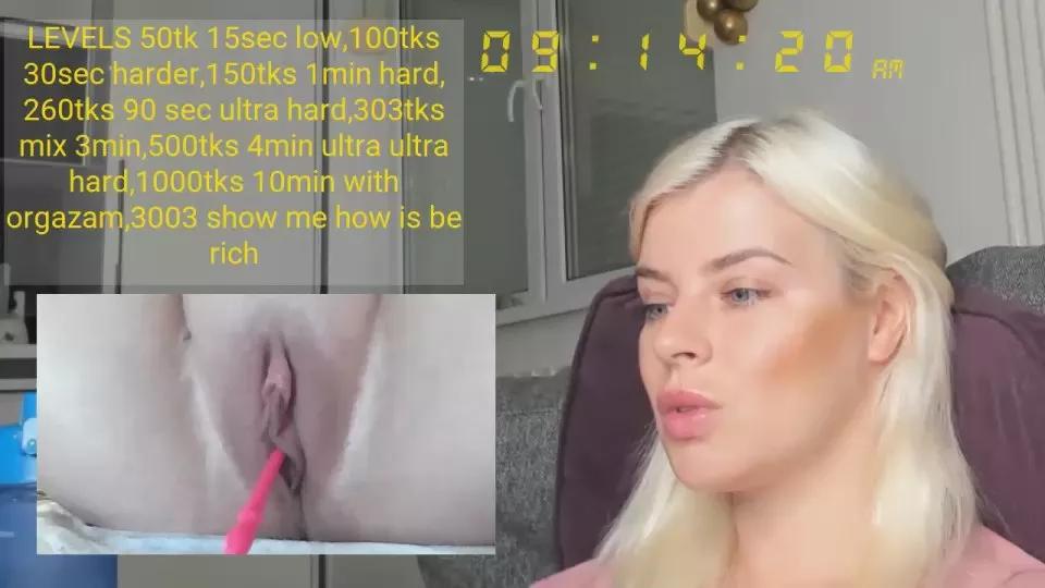 Offline queenofthenight on Cam4