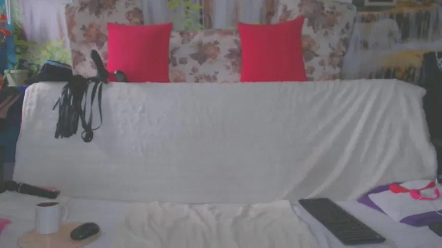 Offline QueenPammy on Cam4