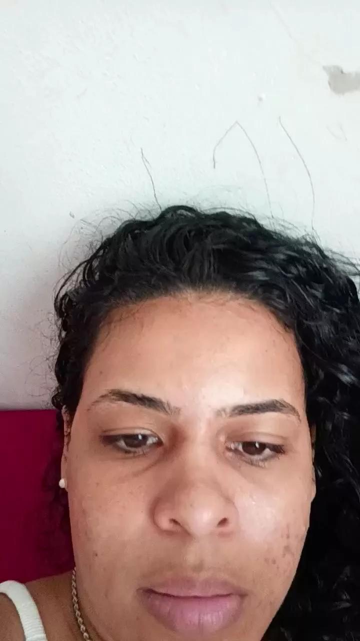 Offline Rayaneolliver on Cam4