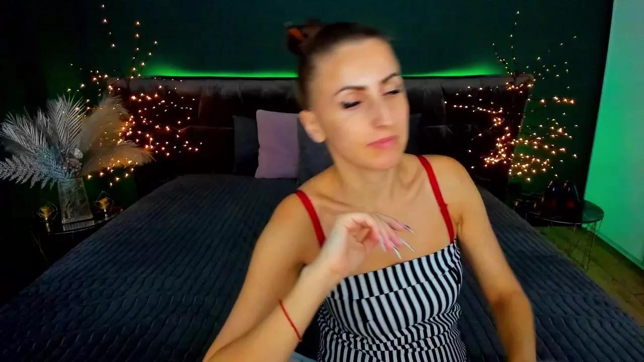 Offline Rebeca_Diamond on Cam4