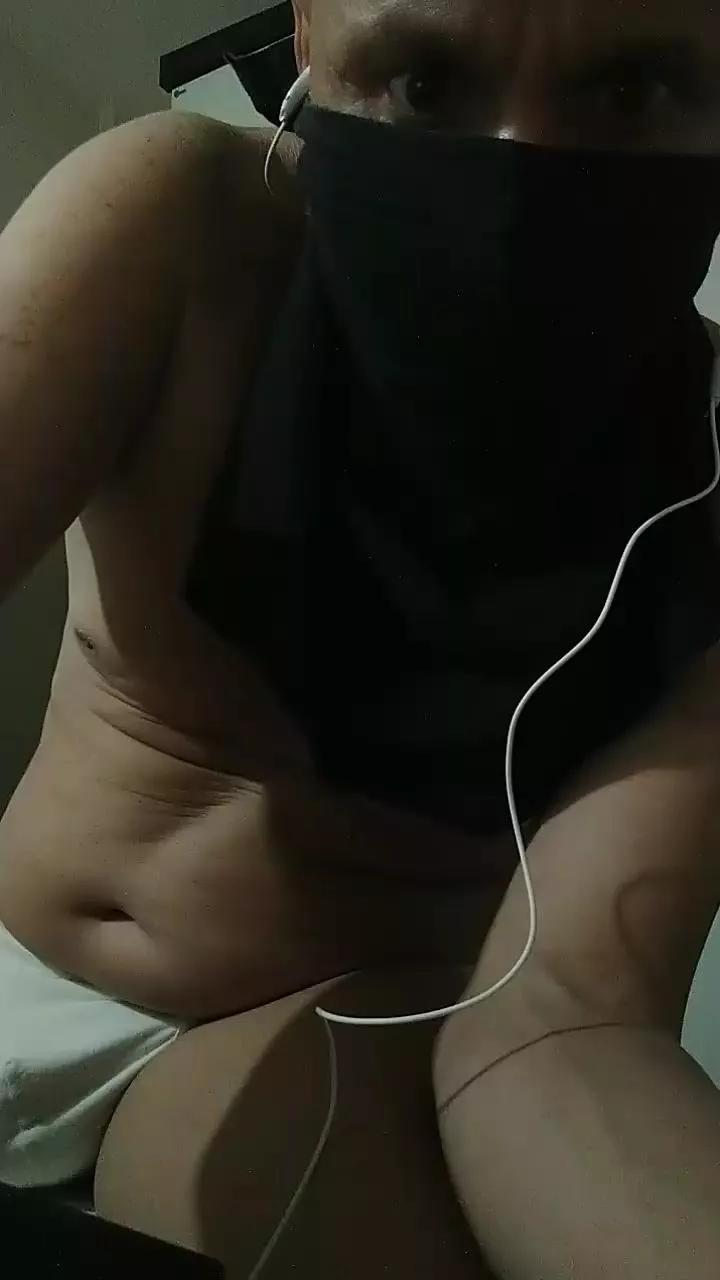 Offline rj31 on Cam4