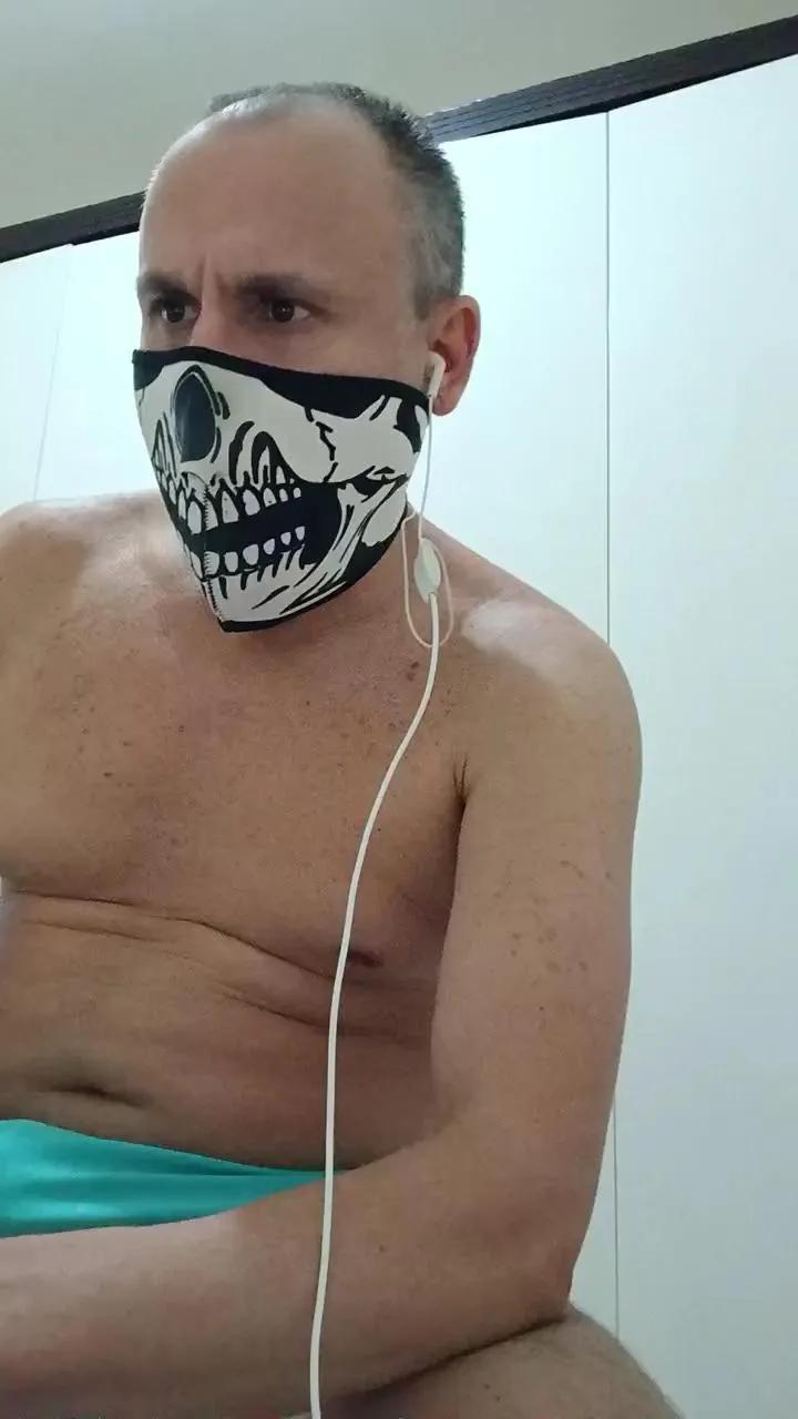 Offline rj31 on Cam4