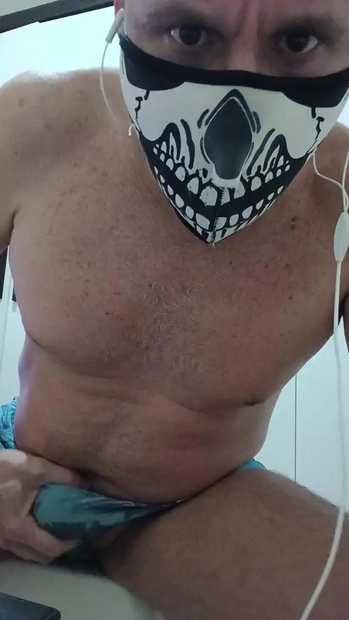 Offline rj31 on Cam4