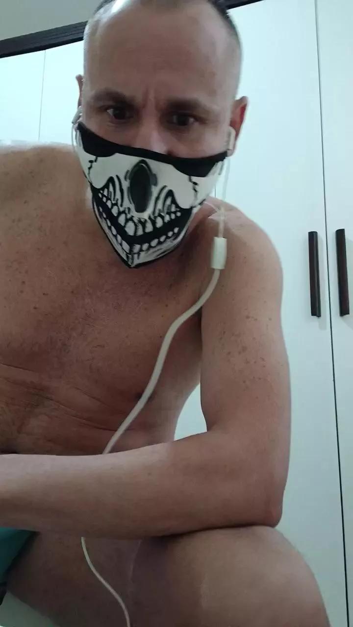 Offline rj31 on Cam4