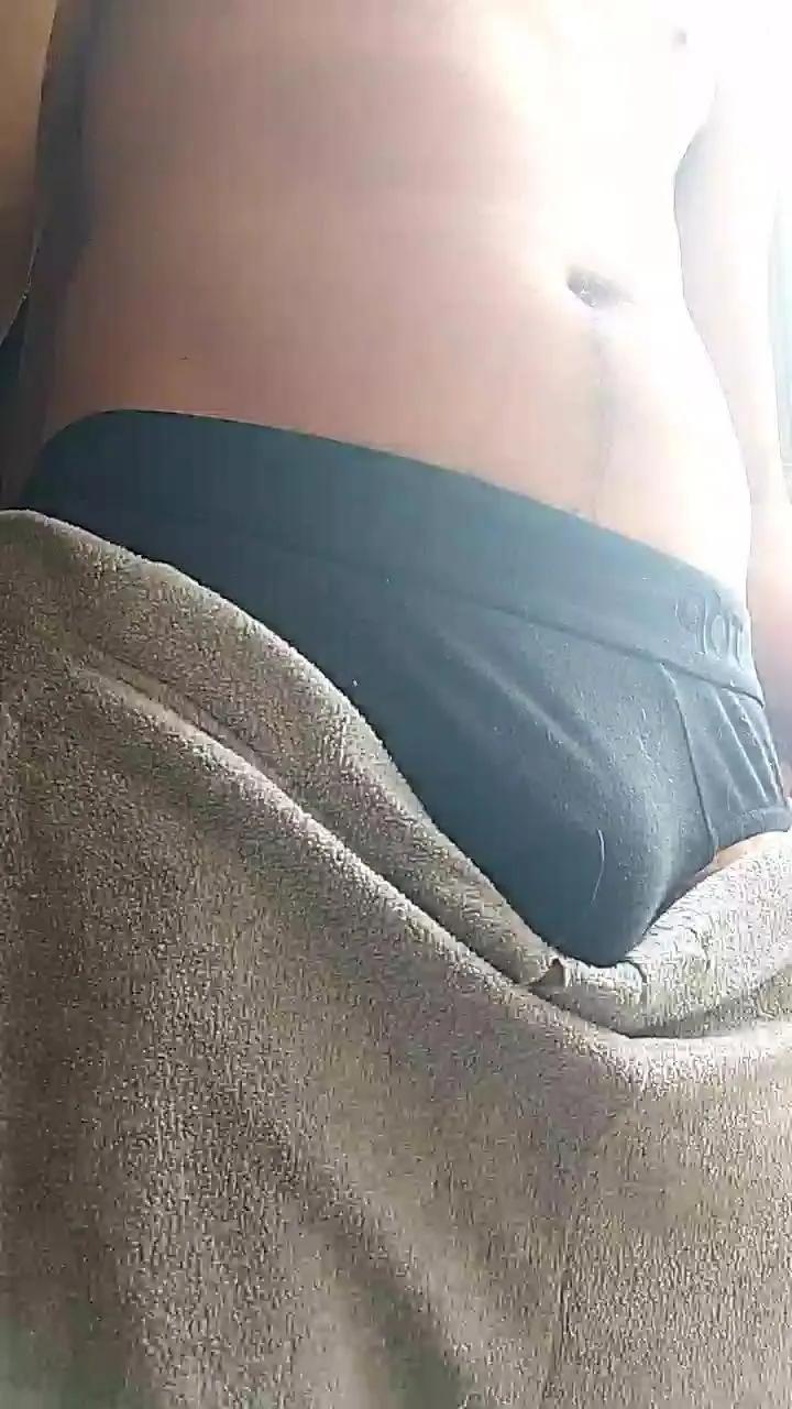 Offline rodovlaz on Cam4