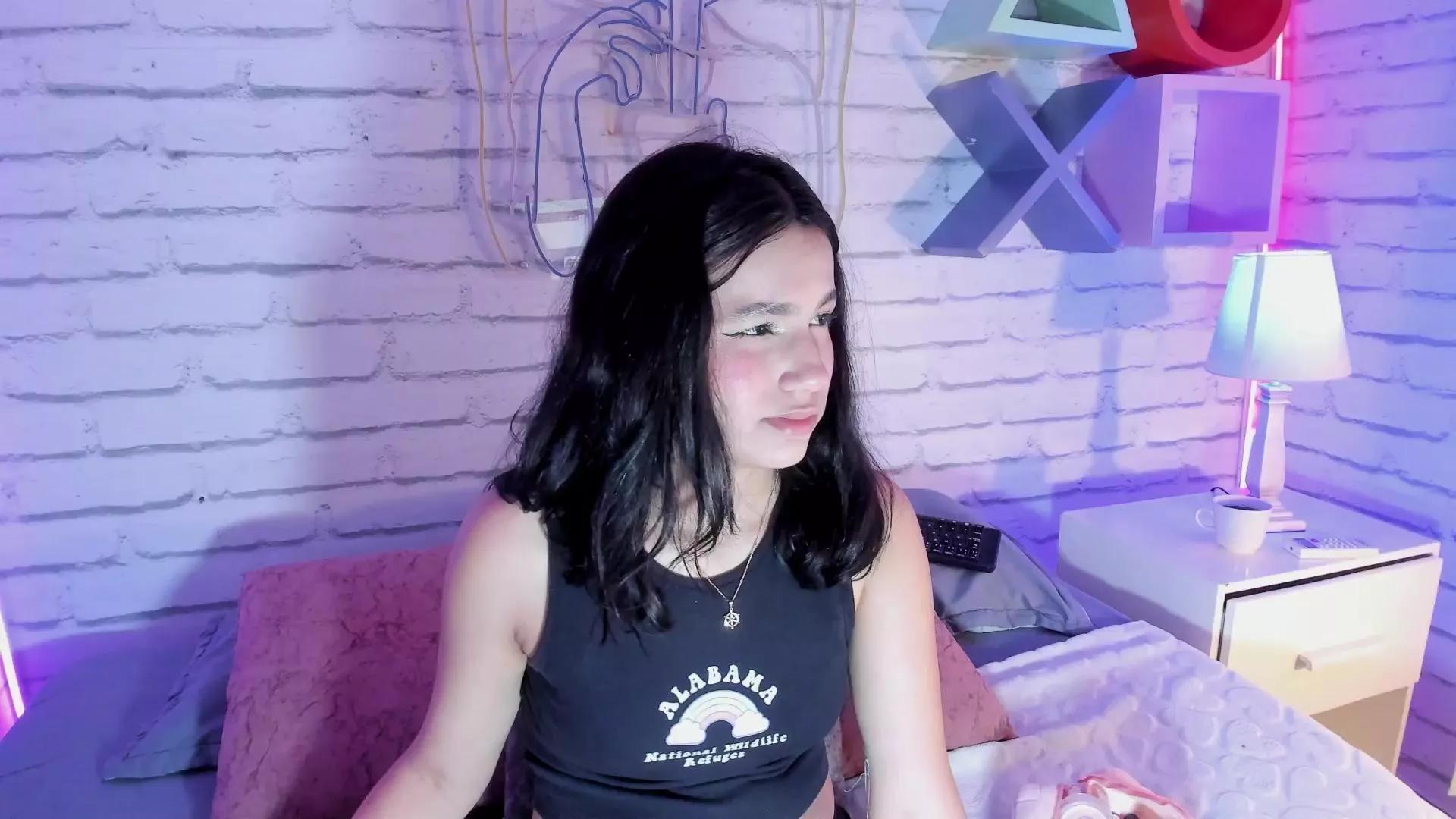 Offline Ruby_Janee on Cam4