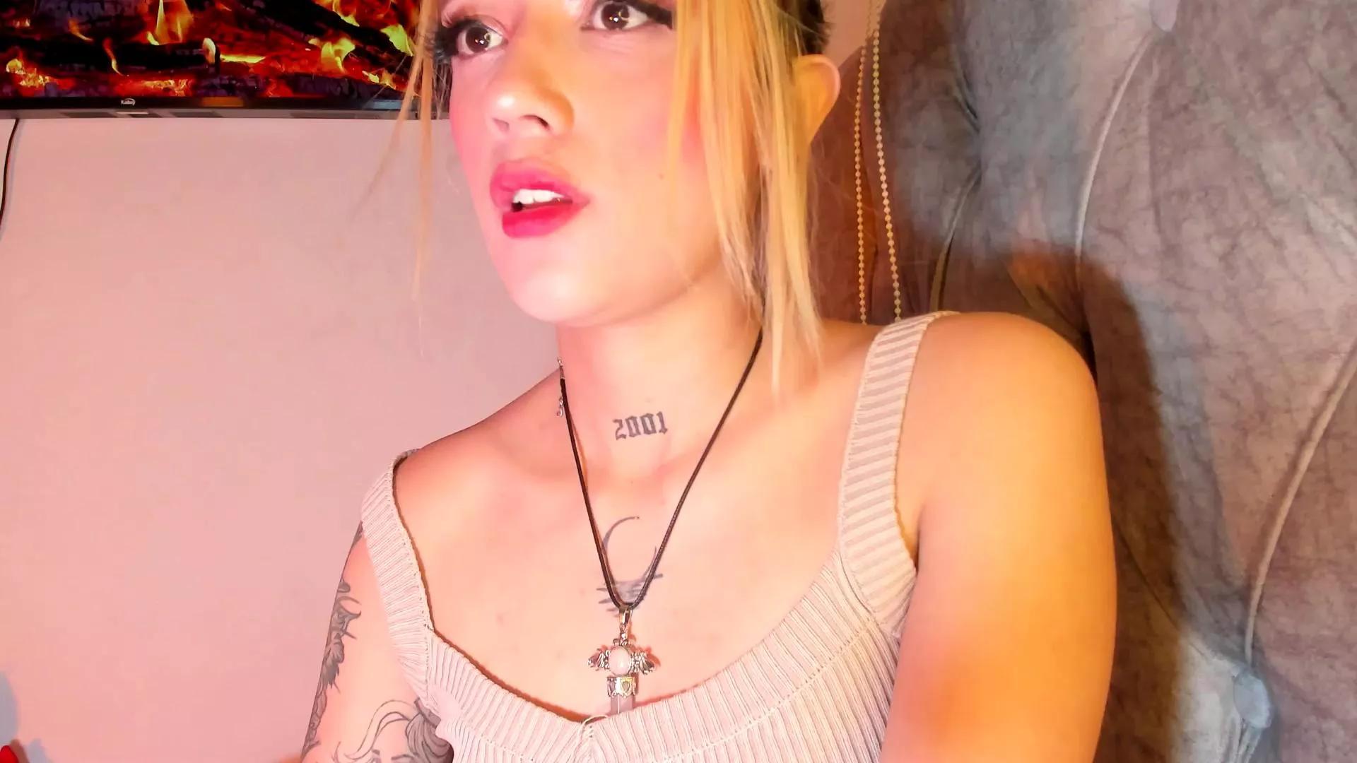 Offline Sabrina_Cole on Cam4