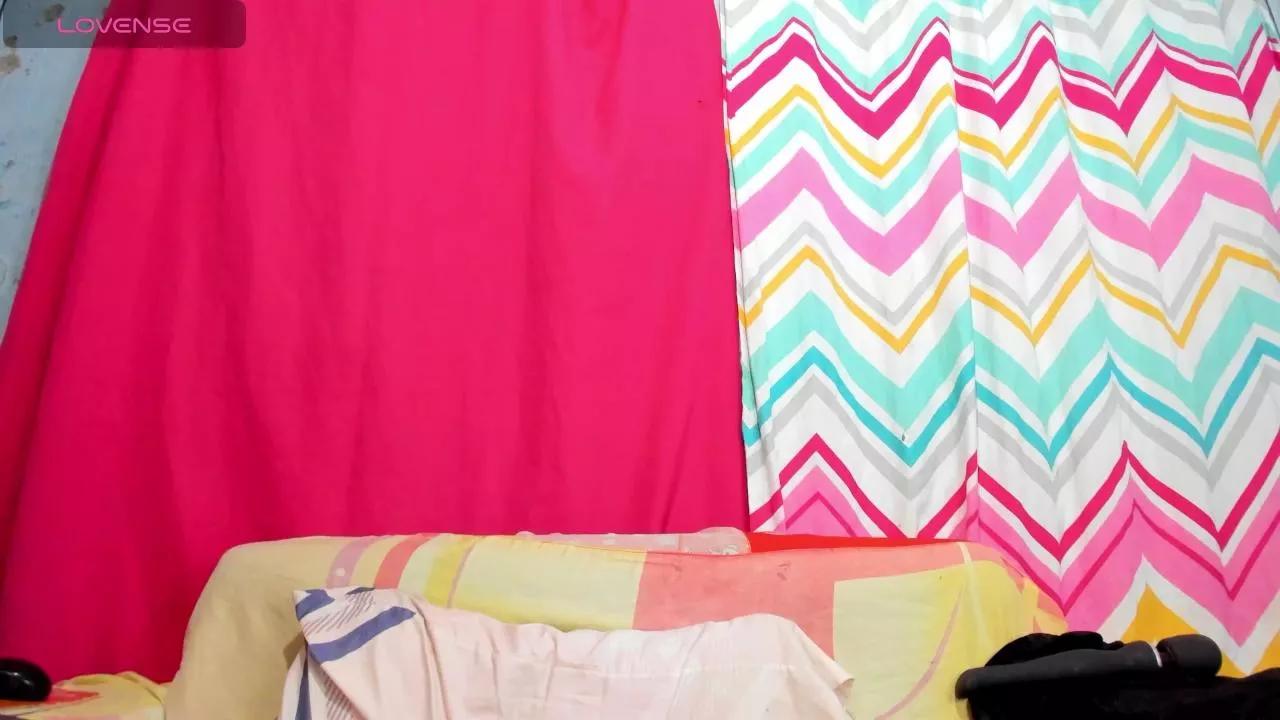 Offline sandyhamilttonn on Cam4