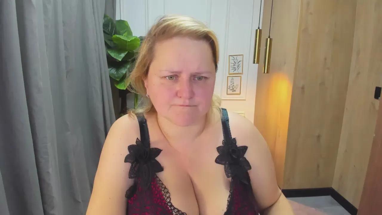 Offline ScarlettSoft on Cam4