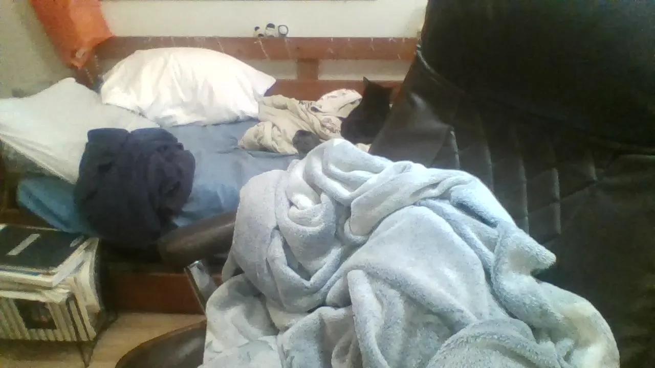 Offline ScarlettSunrise on Cam4