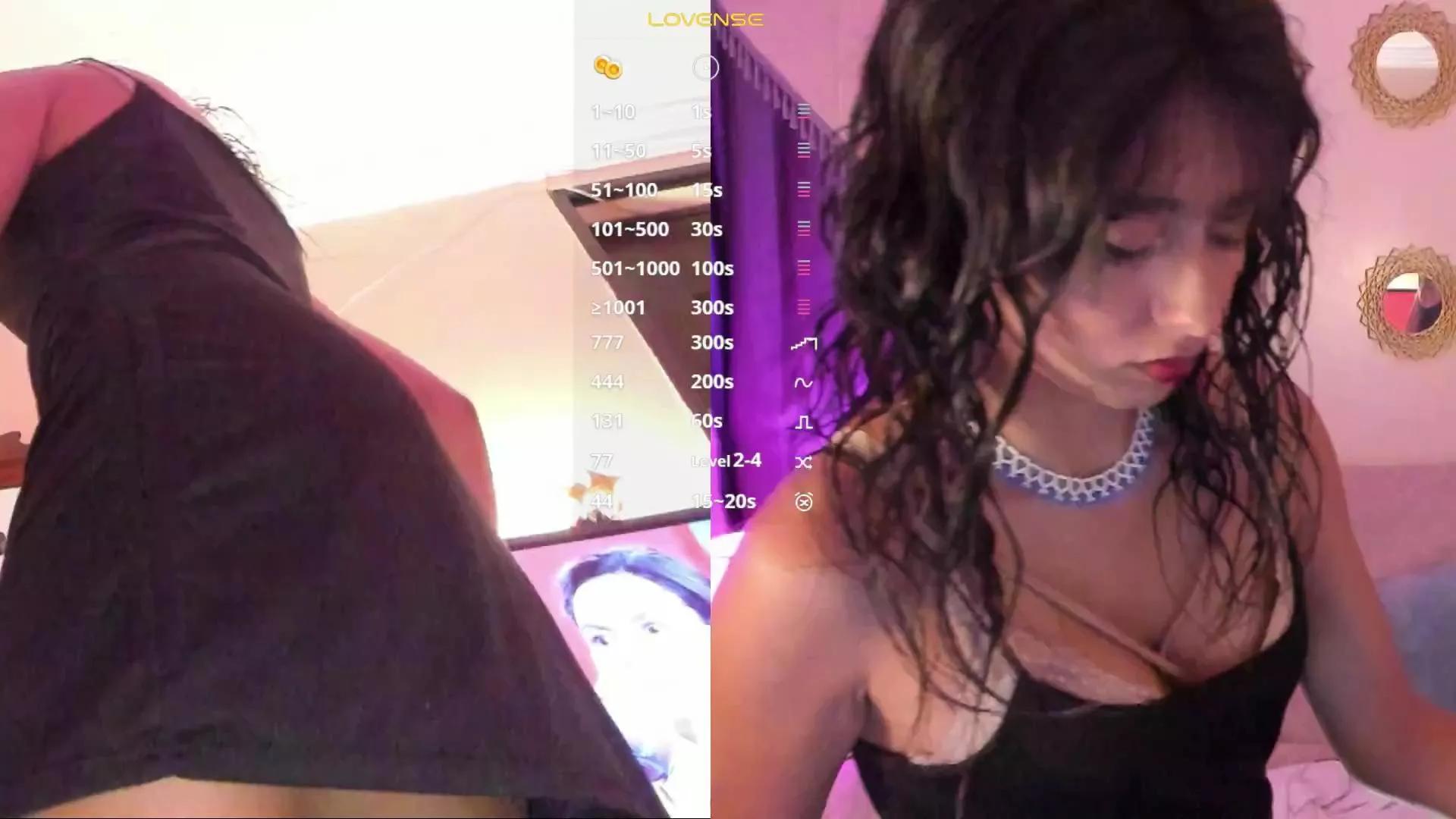 Offline Scarletwd18 on Cam4