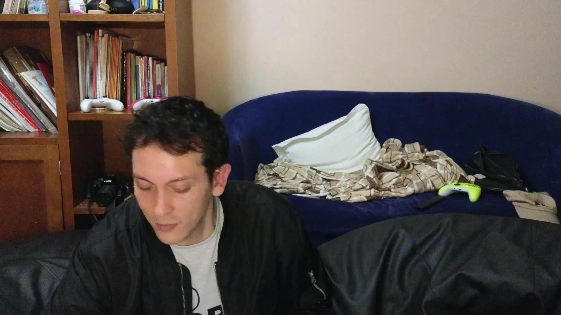 Freechat Serguioguecha33 on Cam4