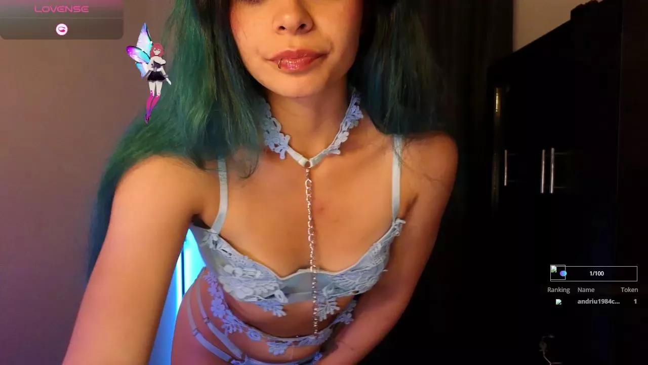 Offline sexxyladyy_ on Cam4