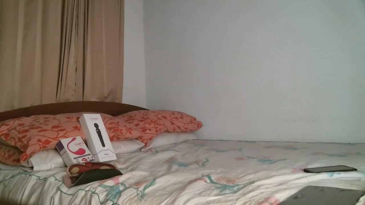 Offline sexybitch610 on Cam4