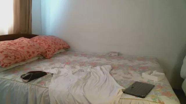 Offline sexybitch610 on Cam4