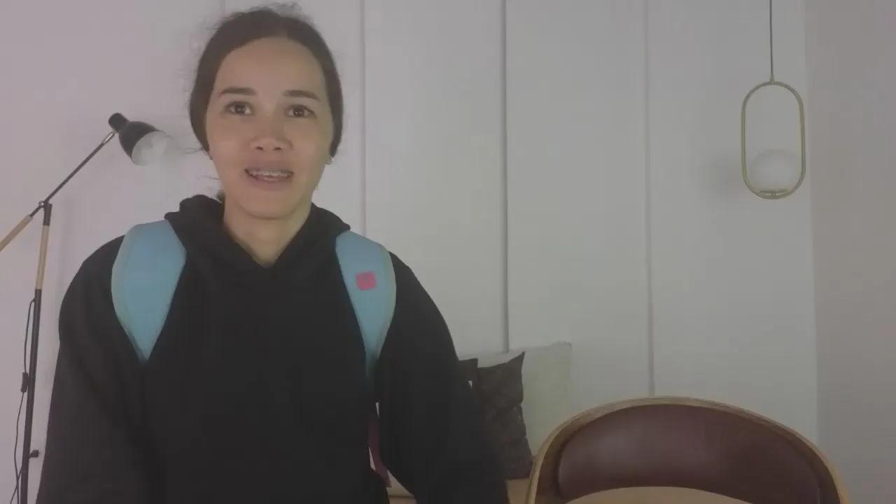 Offline sexychanell_18 on Cam4
