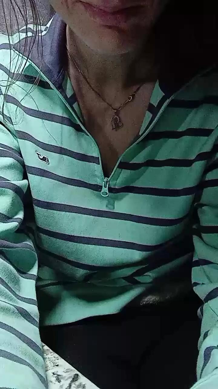 Offline ShyplayfulGirl on Cam4