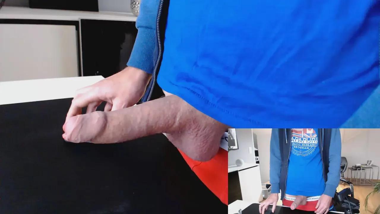 Offline spermlover21 on Cam4