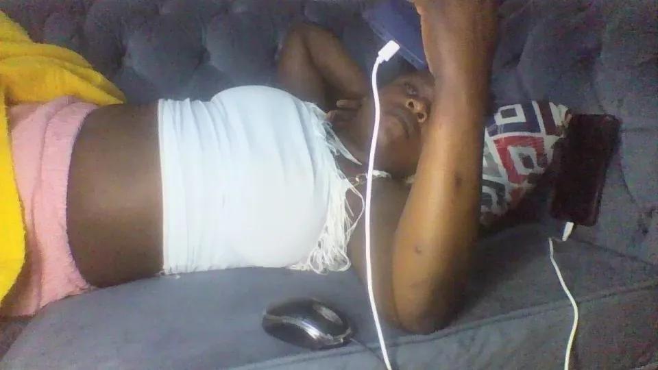 spicyebony2 — Freechat on Cam4