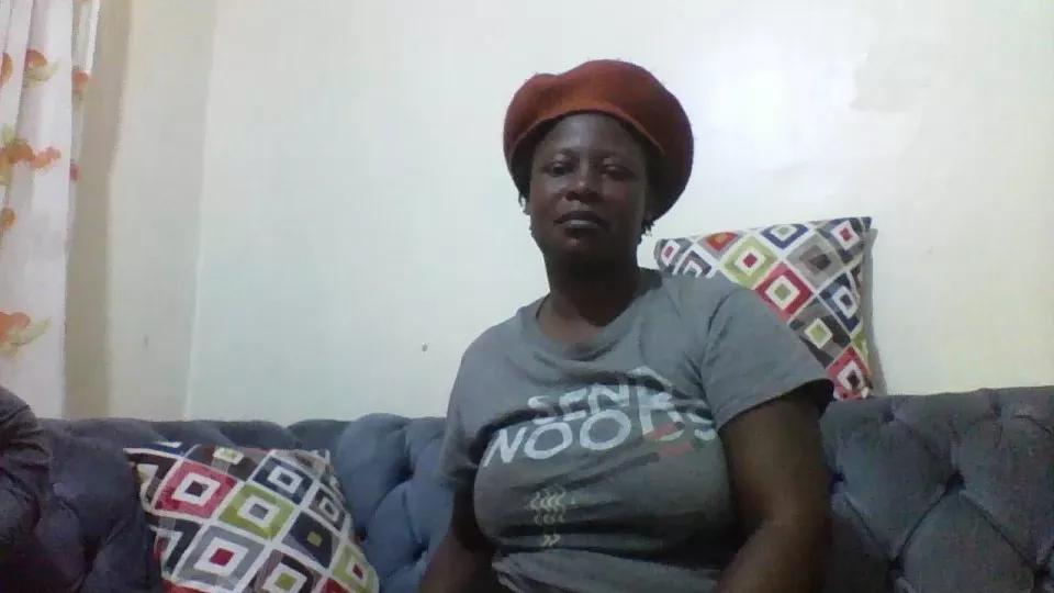 Offline spicyebony2 on Cam4