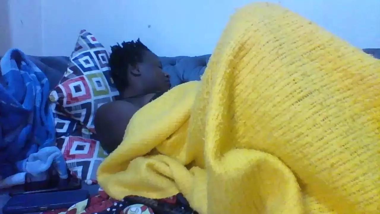 Offline spicyebony2 on Cam4