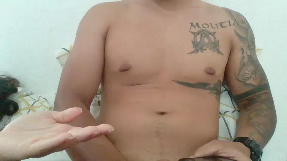 Offline suetsay on Cam4