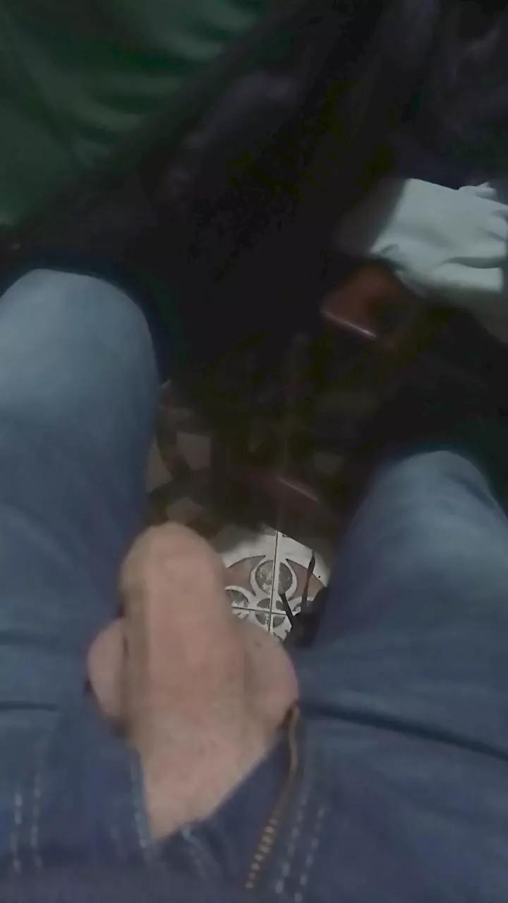 Offline superlechero1 on Cam4