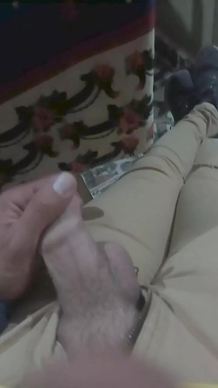 Offline superlechero1 on Cam4