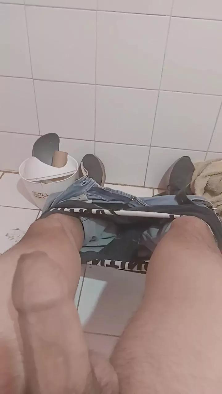 Offline superlechero1 on Cam4