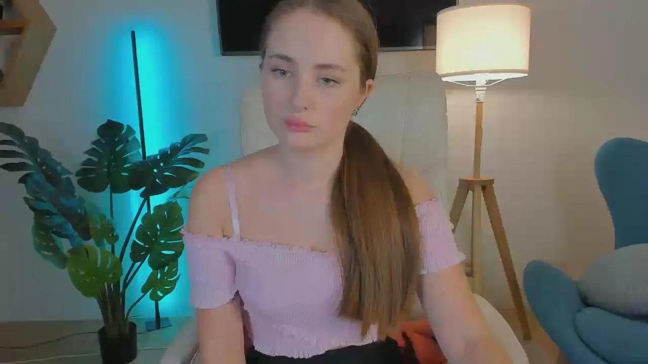 Offline Sweet_Amily on Cam4