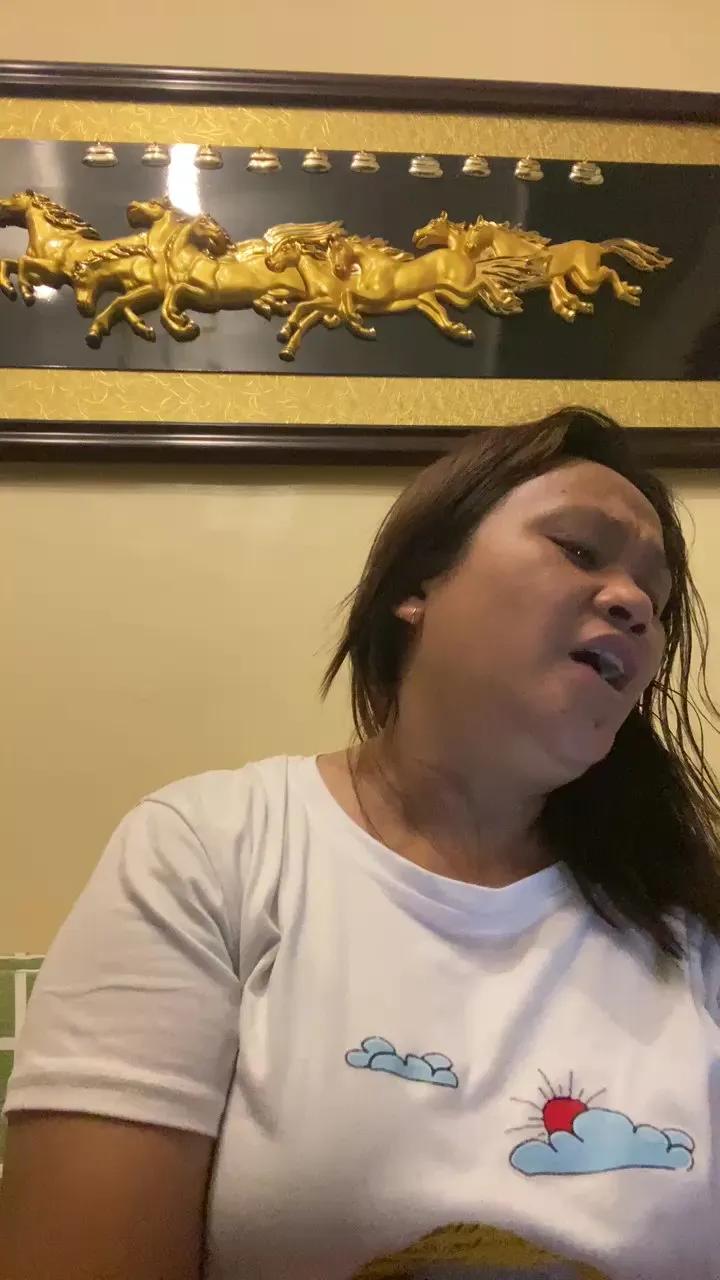 Offline SweetCamella4u on Cam4