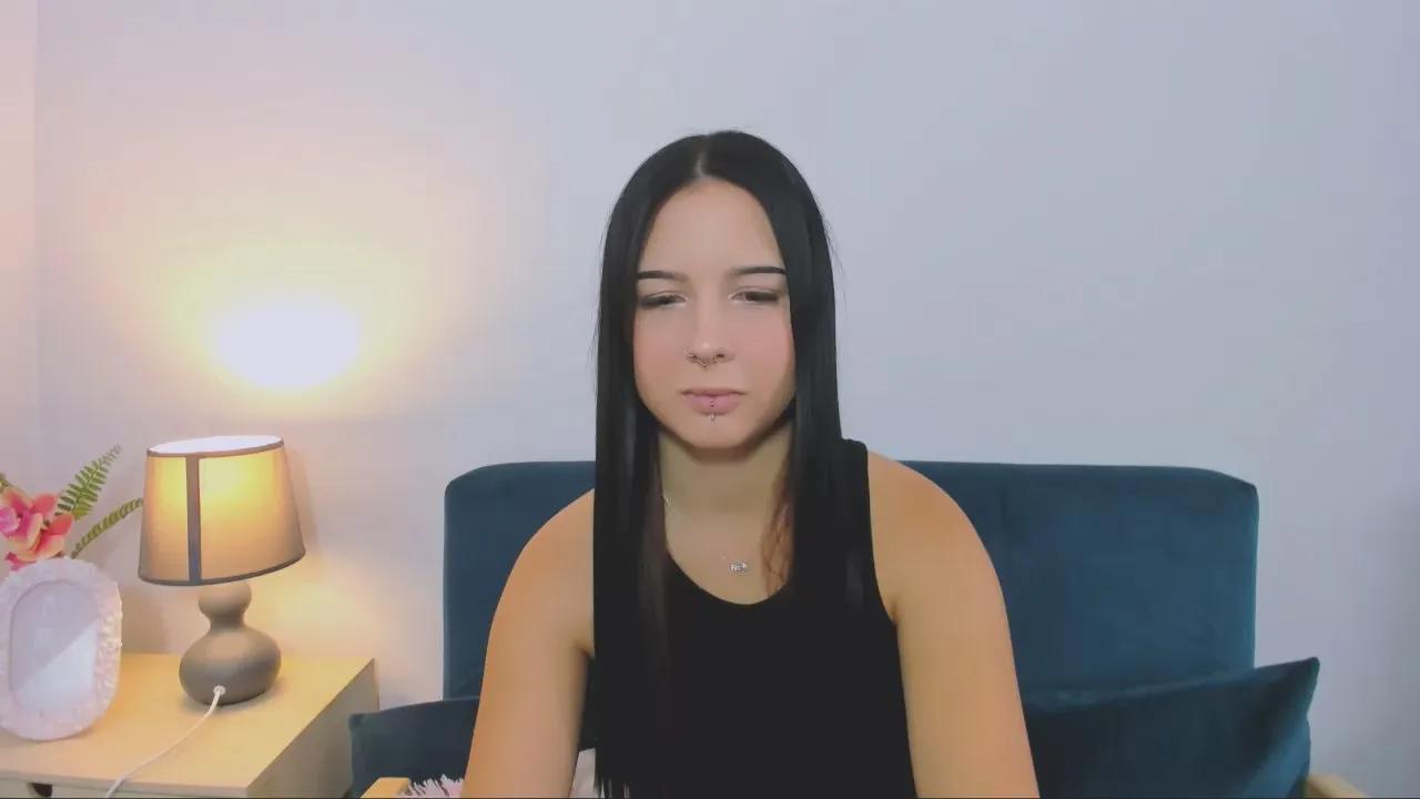 Offline TaliaAngelic on Cam4