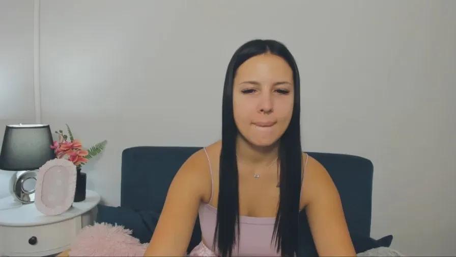 Offline TaliaAngelic on Cam4