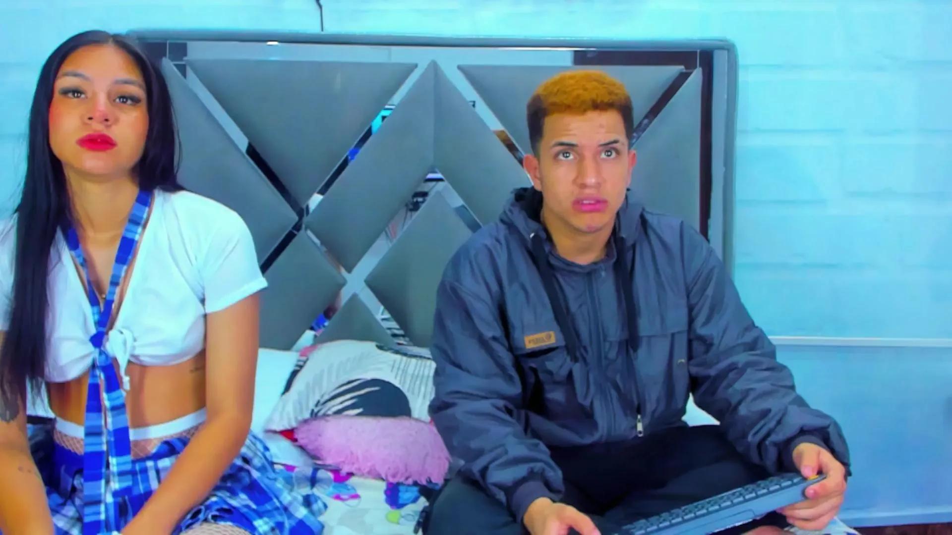 Freechat TeenLustLive on Cam4